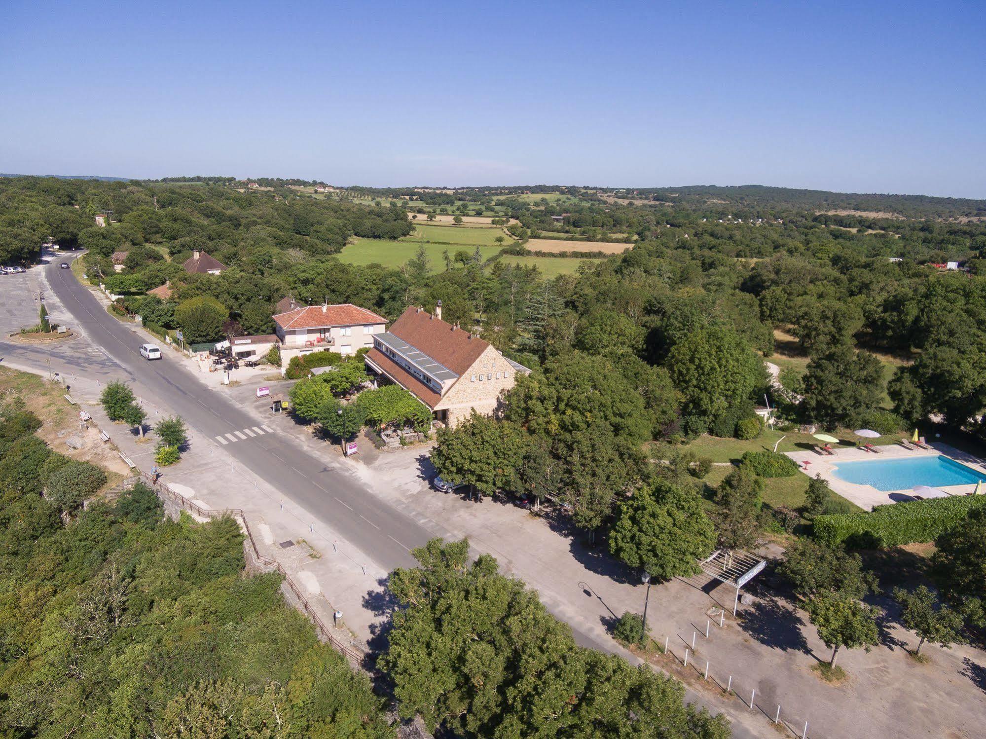 Logis Hotels - Le Bellaroc - Hotel 2 Etoiles Et Restaurant Рокамадур Экстерьер фото