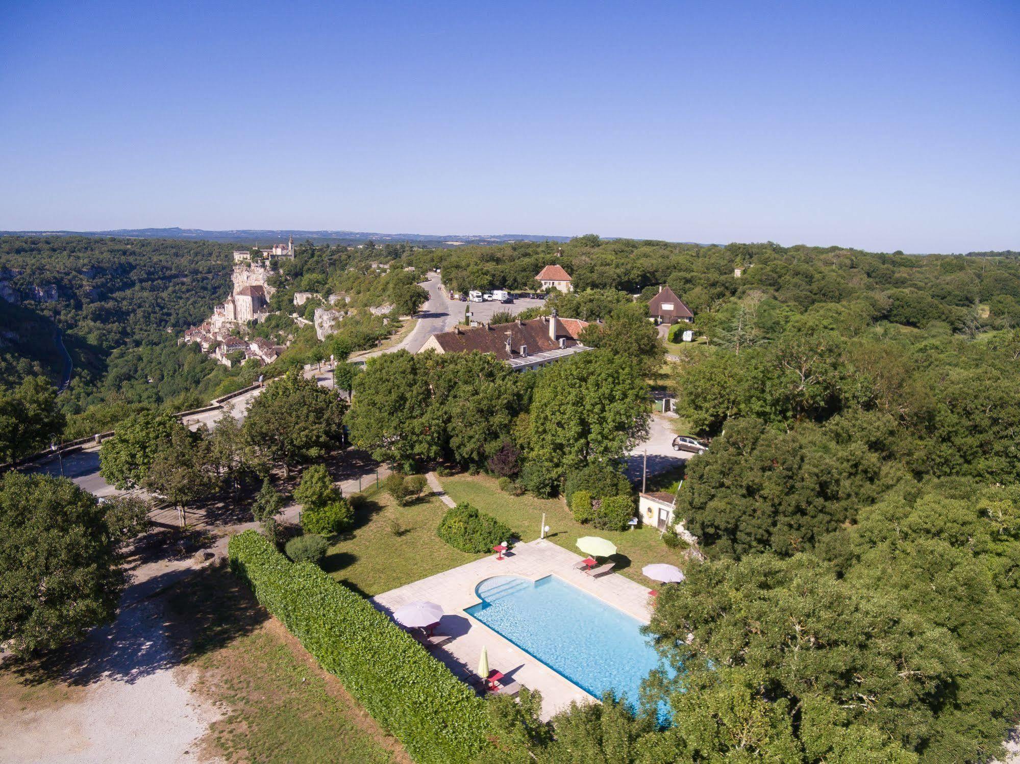 Logis Hotels - Le Bellaroc - Hotel 2 Etoiles Et Restaurant Рокамадур Экстерьер фото